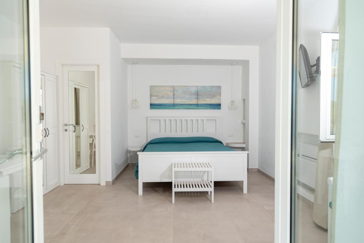 Maridea - Les Suites Du Soleil Ponza Ngoại thất bức ảnh